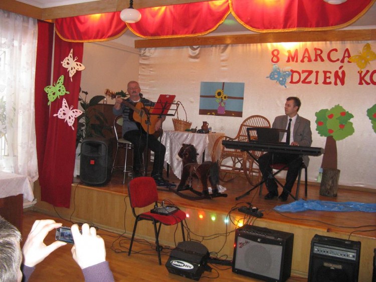 Dzien Kobiet w Garbatce-Letnisko