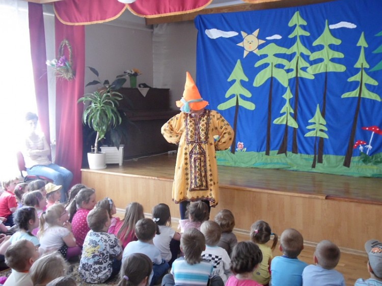 Porządki u Zyzia Przedstawienie wystawione przez Teatr Moralitet z Krakowa pt. „Porządki u Zyzia”