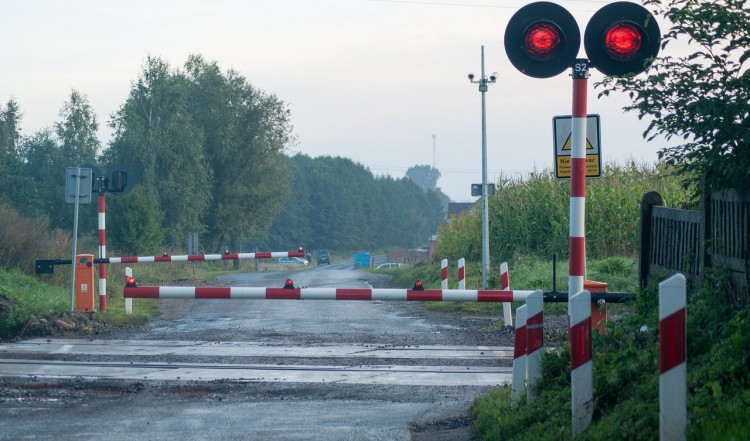 Mieszkańców Bogucina i Brzustowa czekają utrudnienia. PKP rozpoczyna remont przejazdu kolejowego w Żytkowicach