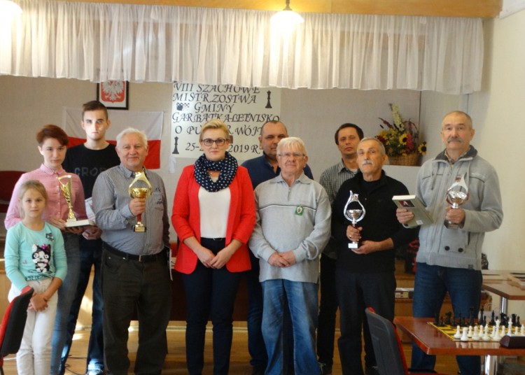 VIII SZACHOWE MISTRZOSTWA O PUCHAR WÓJTA GMINY GARBATKA-LETNISKO