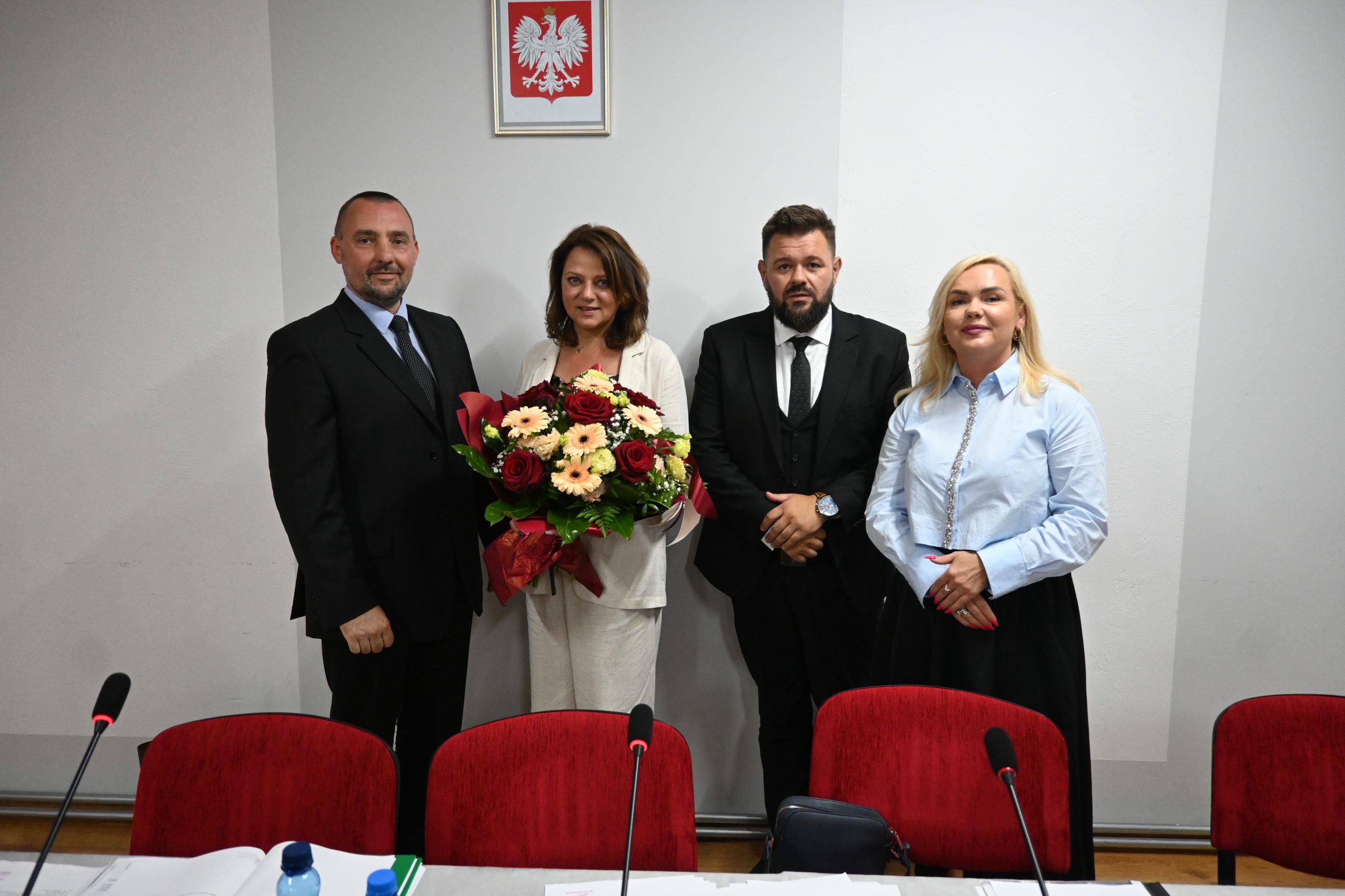 Wójt Teresa Fryszkiewicz z jednogłośnym wotum zaufania i absolutorium