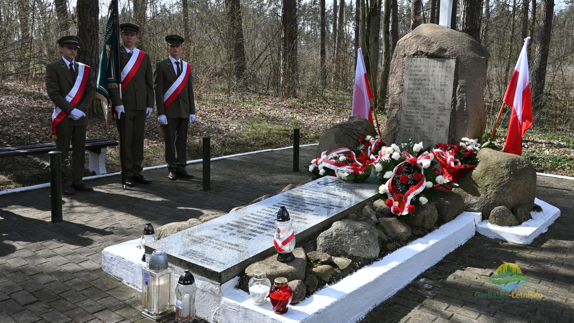 W hołdzie bohaterom – 82. rocznica Bitwy pod Molendami